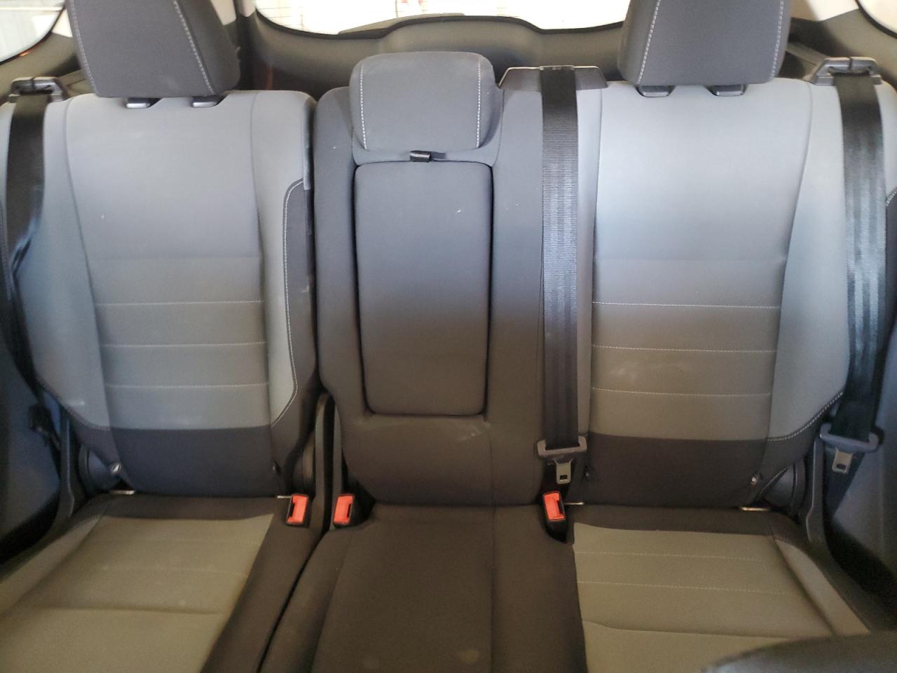 2016 Ford Escape Se VIN: 1FMCU9GXXGUA85596 Lot: 81211345