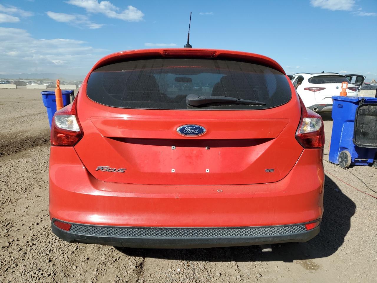 2014 Ford Focus Se VIN: 1FADP3K23EL296804 Lot: 85726335