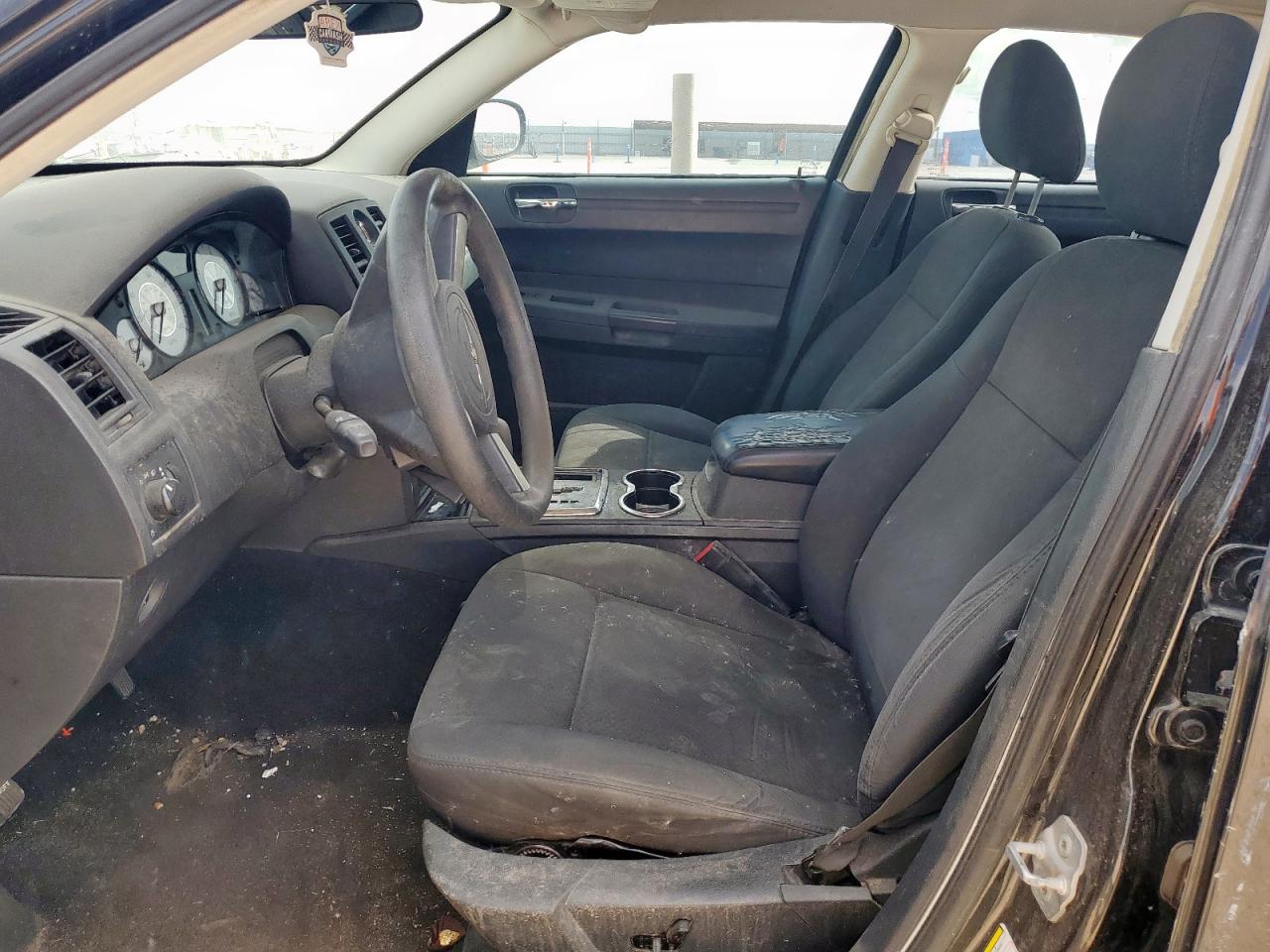 2008 Chrysler 300 Lx VIN: 2C3KA43R08H223920 Lot: 84998905