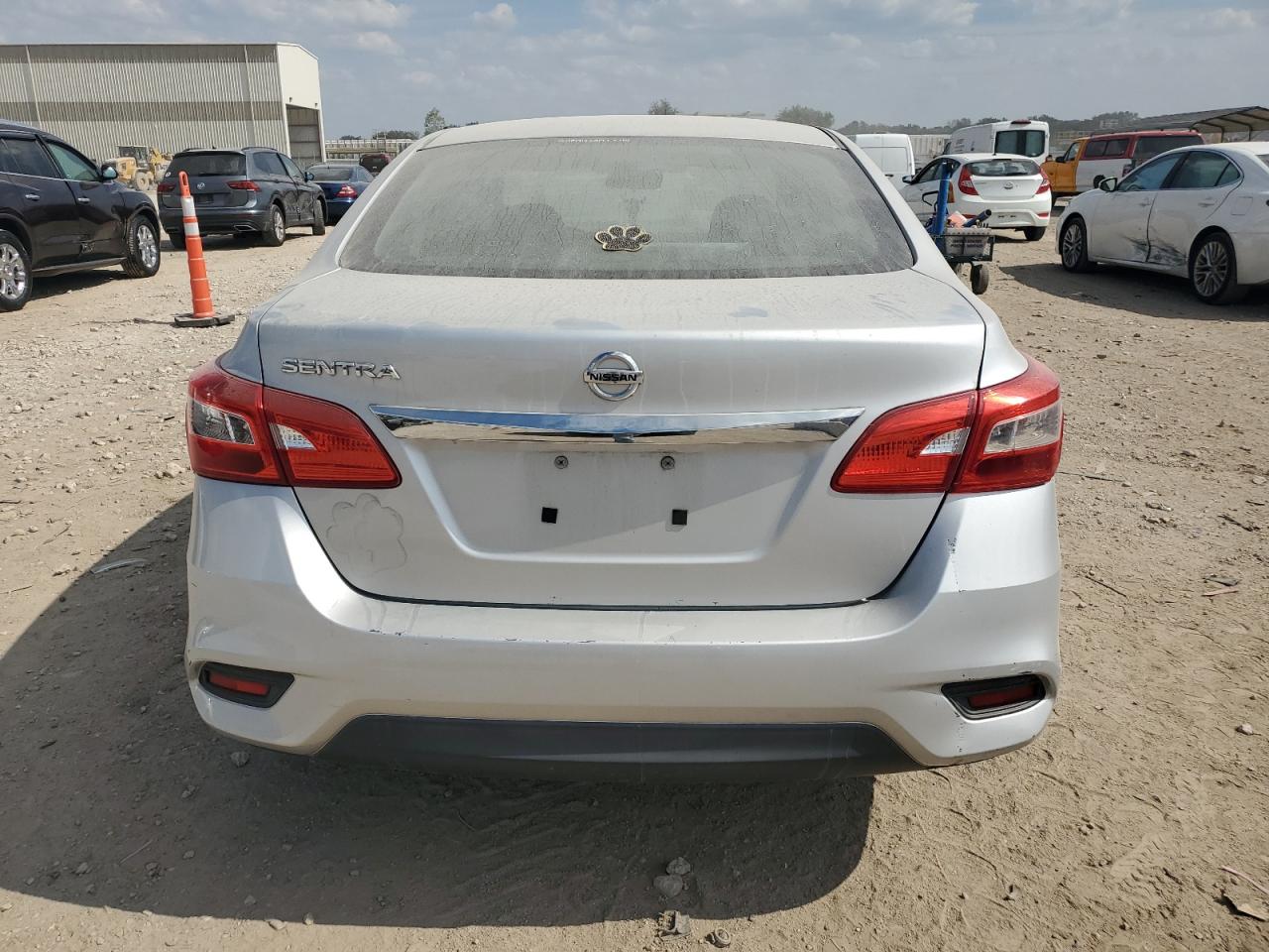 2017 Nissan Sentra S VIN: 3N1AB7AP1HY324856 Lot: 84608045