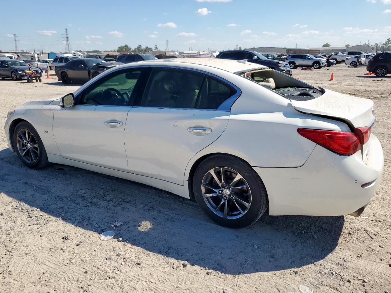 Q50 Q50