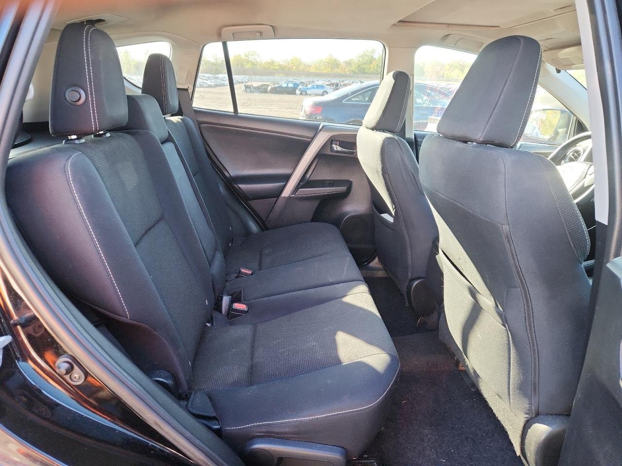 2016 Toyota Rav4 Xle VIN: 2T3RFREVXGW512336 Lot: 82345285