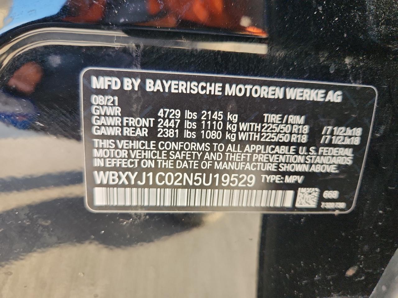 Фото: WBXYJ1C02N5U19529