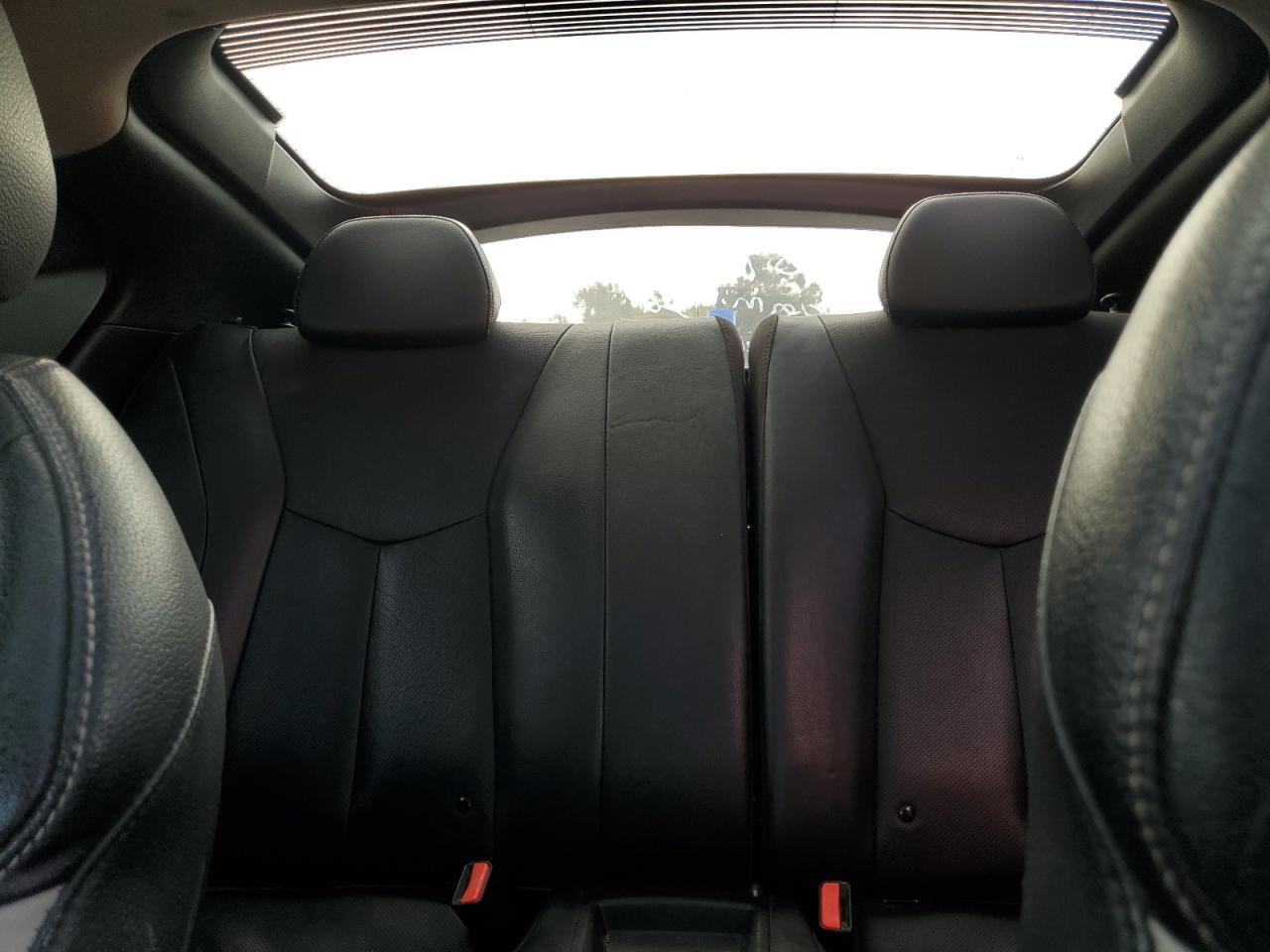 2014 Hyundai Veloster Turbo VIN: KMHTC6AE6EU204718 Lot: 85738215