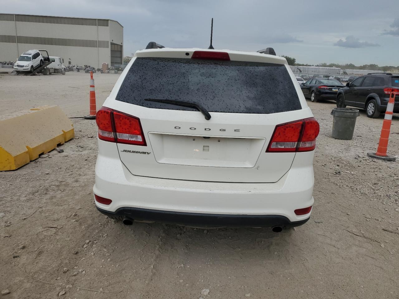 2019 Dodge Journey Se VIN: 3C4PDCBG2KT868988 Lot: 85353415