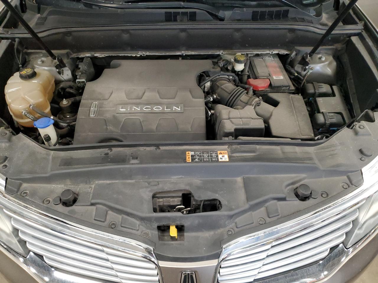 2016 Lincoln Mkx Reserve VIN: 2LMTJ8LRXGBL77012 Lot: 90486815