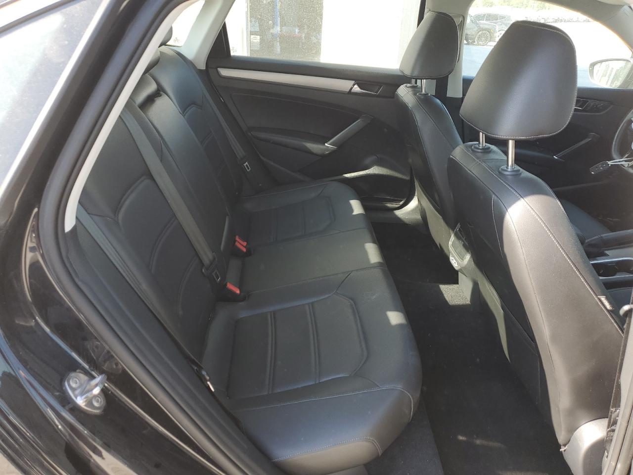 2021 Volkswagen Passat Se VIN: 1VWSA7A32MC000588 Lot: 86081175