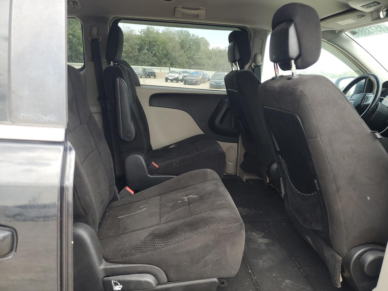 2013 Dodge Grand Caravan Crew VIN: 2C4RDGDG2DR700268 Lot: 85733885