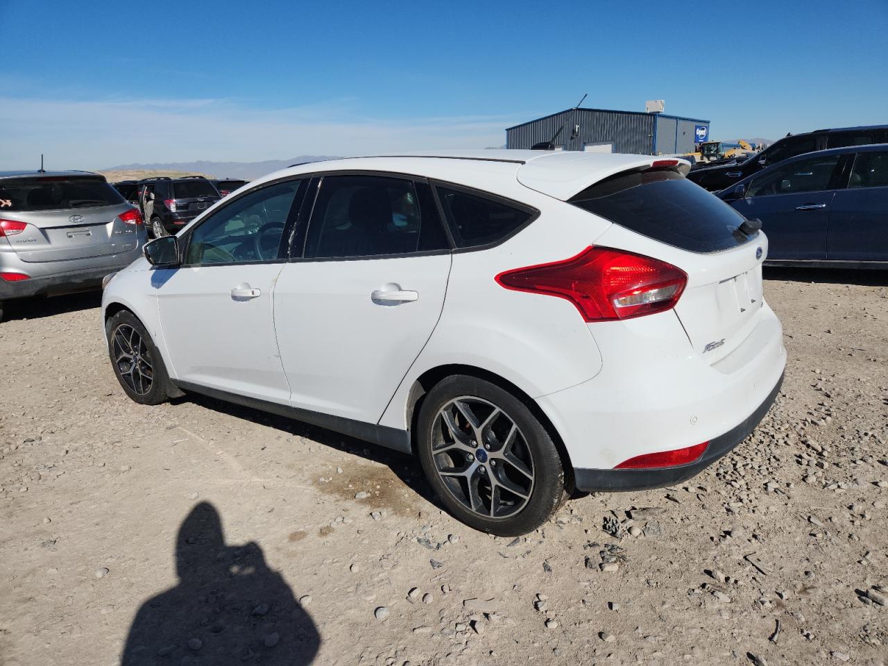 2018 Ford Focus Sel white null gas 1FADP3M28JL230806 photo #3