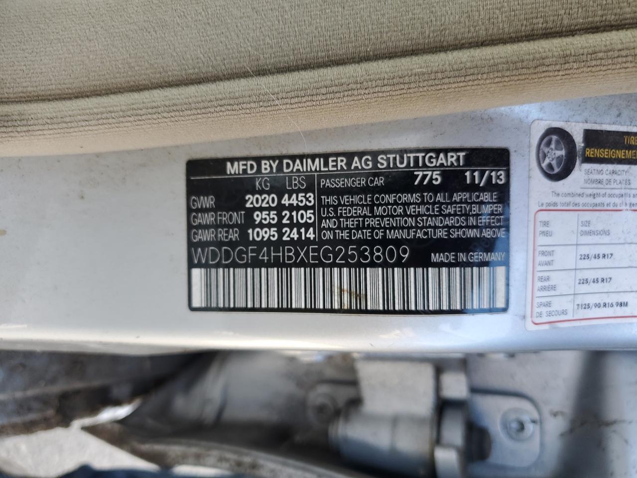 2014 Mercedes-Benz C 250 VIN: WDDGF4HBXEG253809 Lot: 82493735