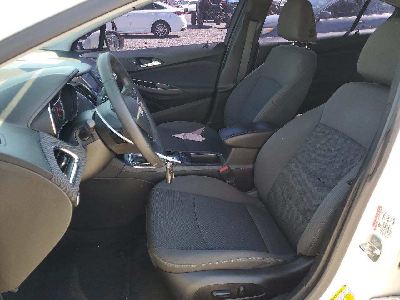 2019 Chevrolet Cruze Lt VIN: 1G1BE5SM1K7126765 Lot: 84967445