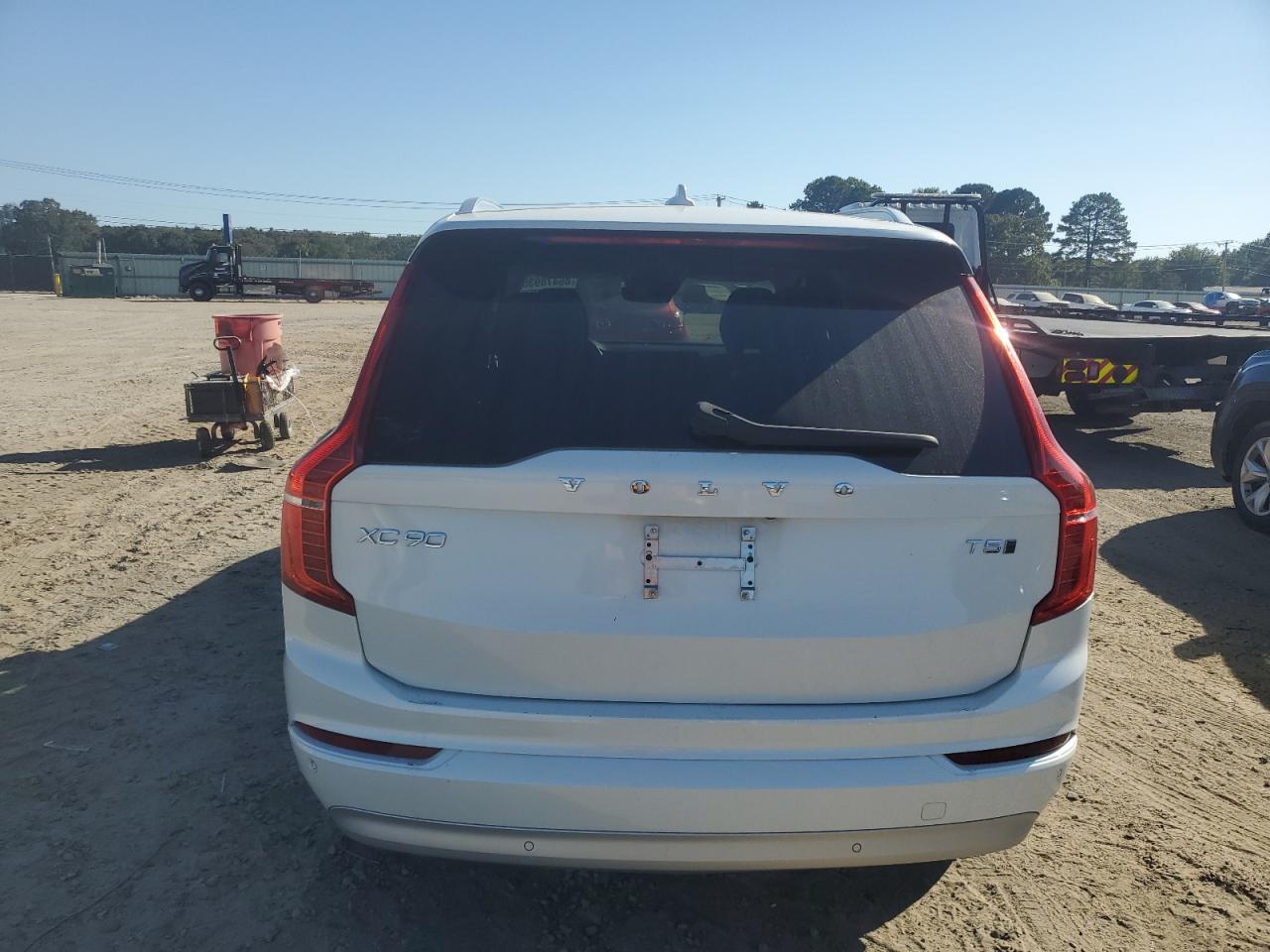2022 Volvo Xc90 T5 Momentum VIN: YV4102PKXN1836338 Lot: 86478935