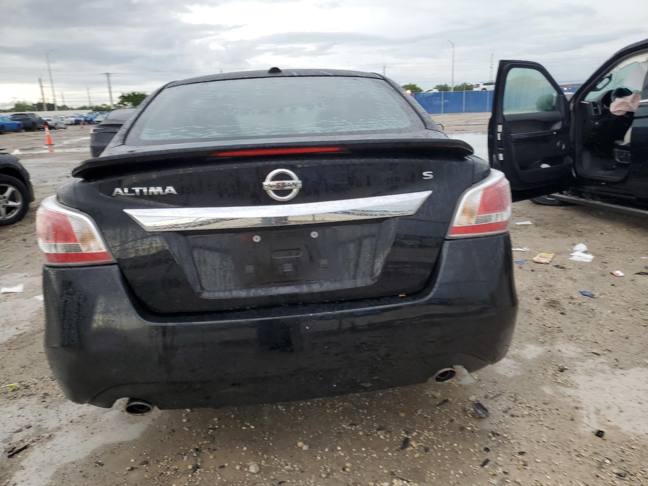 2015 Nissan Altima 2.5 VIN: 1N4AL3AP2FC225400 Lot: 85341915