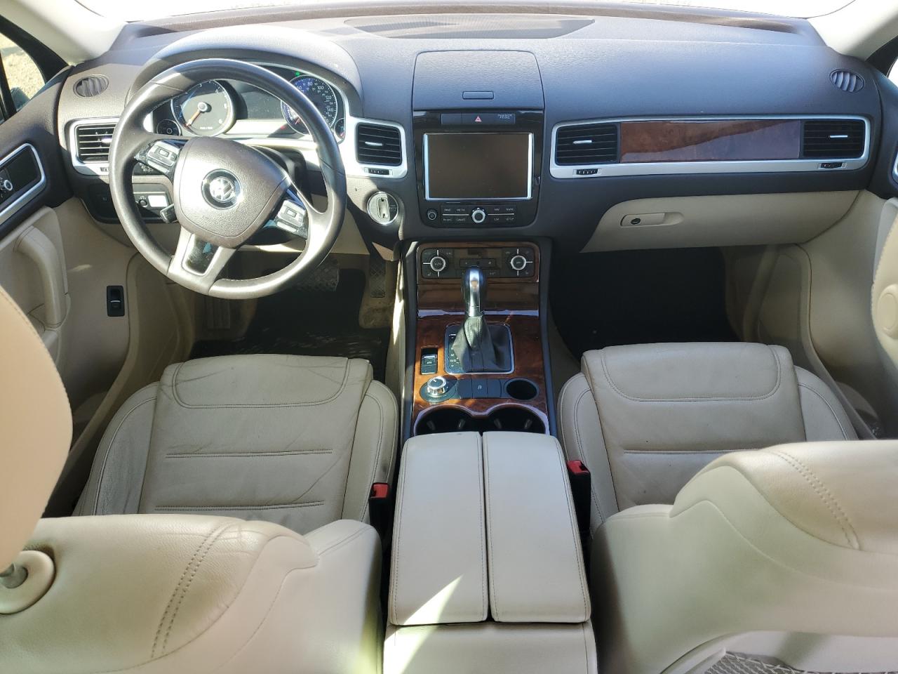 2013 Volkswagen Touareg V6 Tdi VIN: WVGEP9BP7DD011412 Lot: 87300245