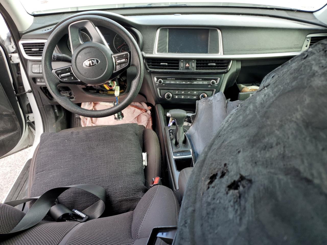 2019 Kia Optima Lx VIN: 372690 Lot: 86592905