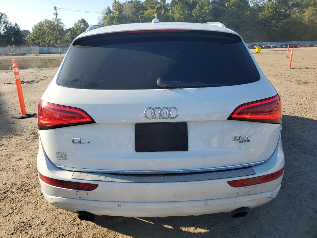 2015 Audi Q5 Premium Plus VIN: WA1LFAFP9FA010819 Lot: 86169475