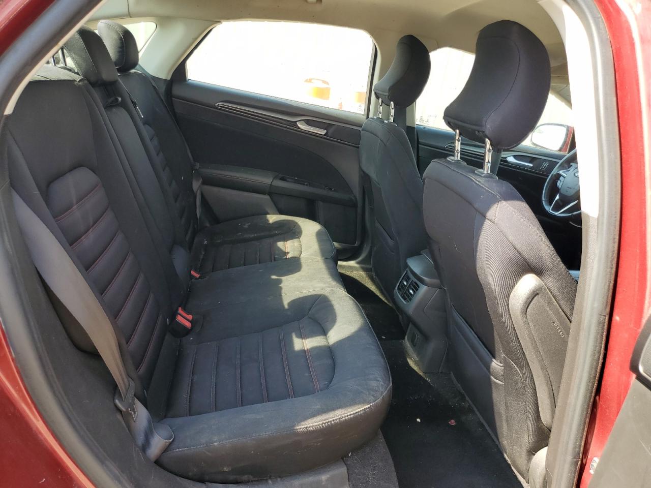 2015 Ford Fusion Se VIN: 3FA6P0H79FR160240 Lot: 82245185