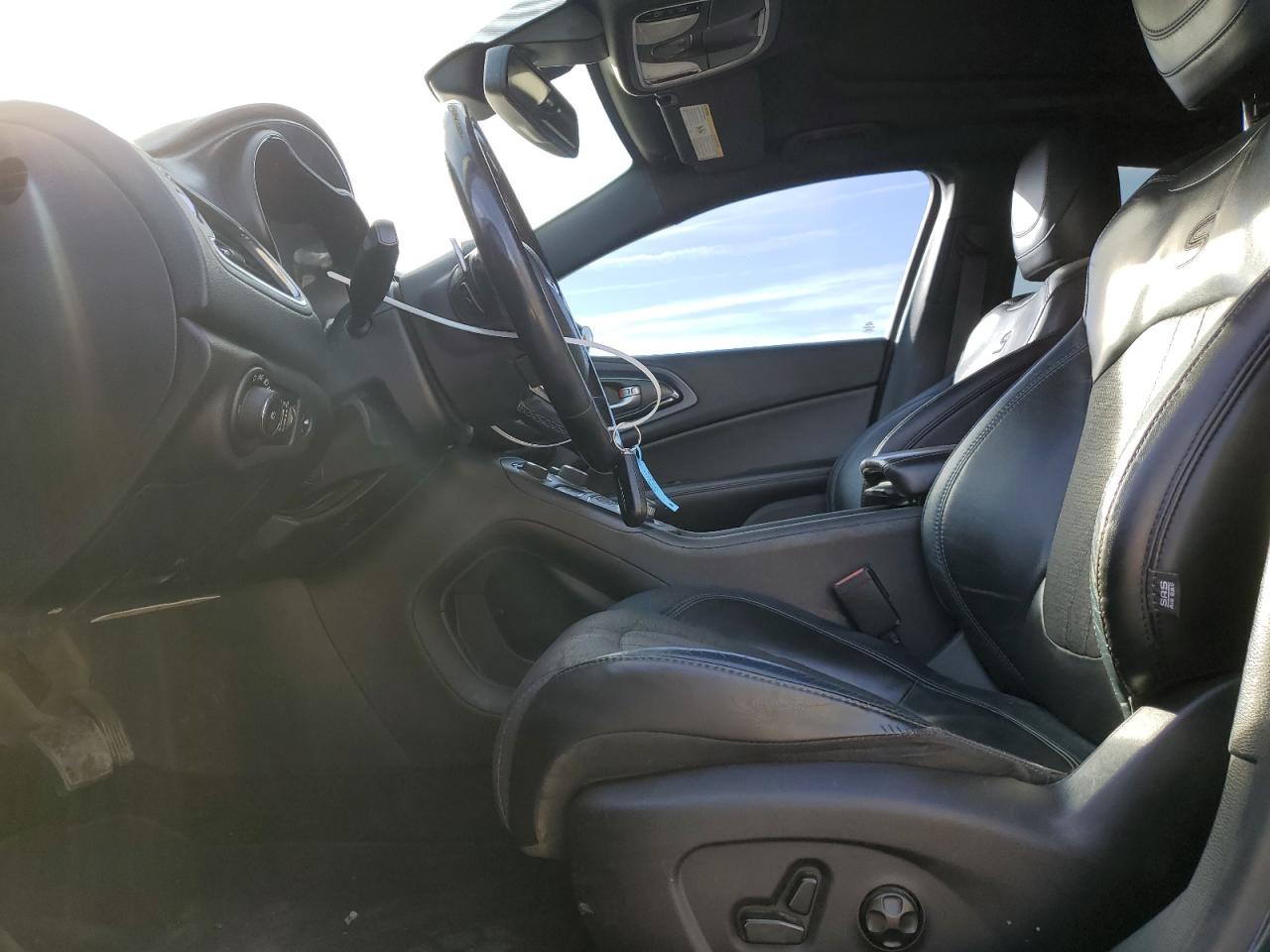 2015 Chrysler 200 S VIN: 1C3CCCBGXFN703590 Lot: 84064155