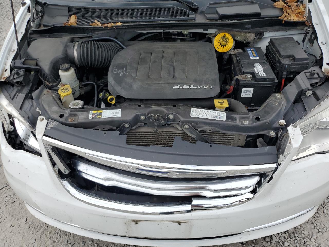 2014 Chrysler Town & Country Touring L VIN: 2C4RC1CG7ER409932 Lot: 85125855