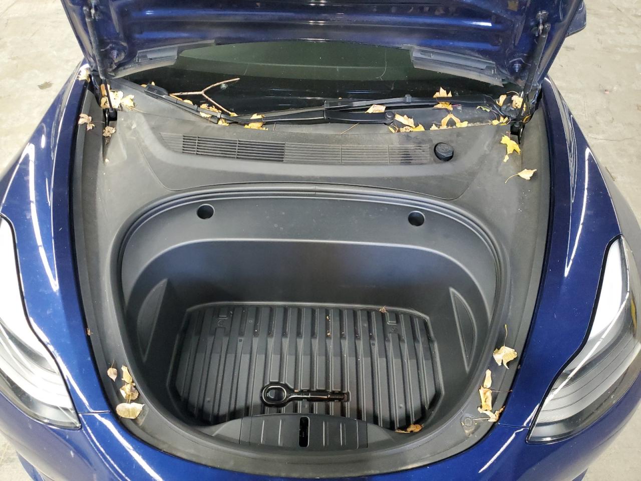 2023 Tesla Model 3 VIN: 5YJ3E1EB7PF691604 Lot: 85392735