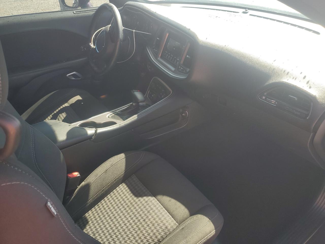 2022 Dodge Challenger Sxt VIN: 2C3CDZAG2NH206719 Lot: 82069695