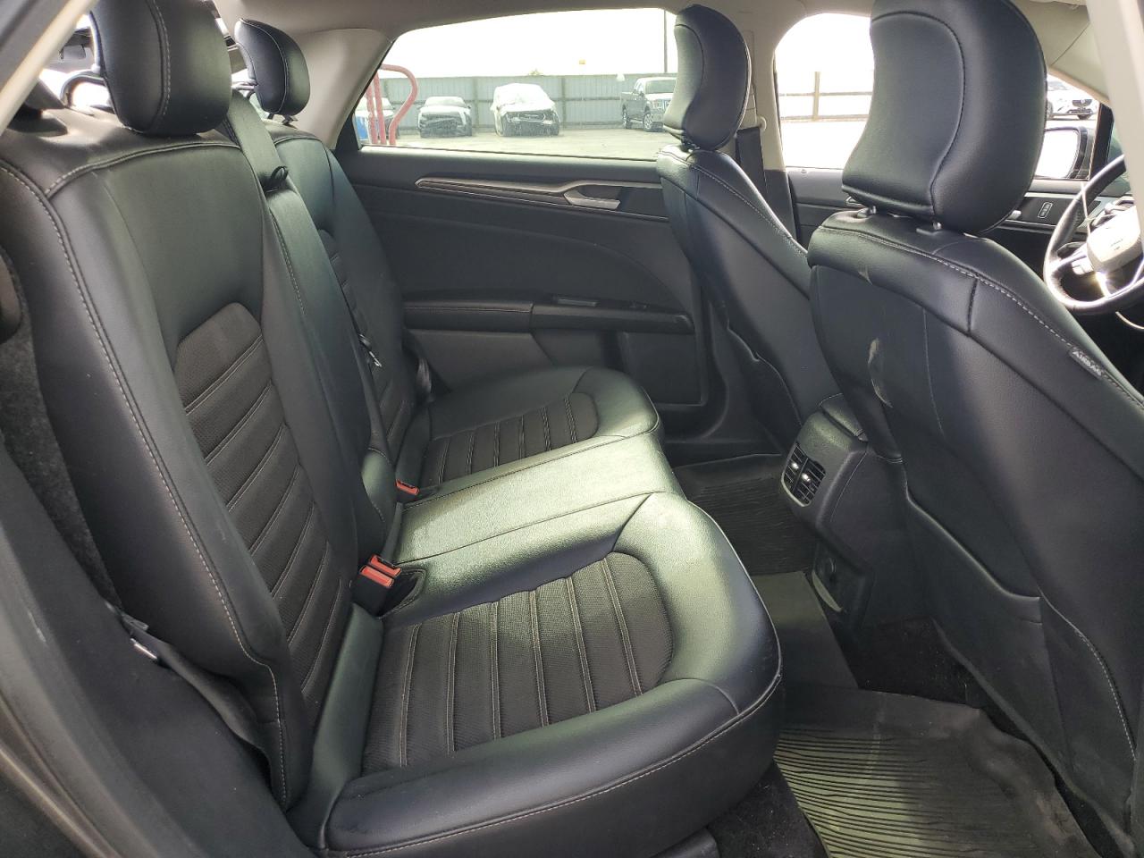 2017 Ford Fusion Se VIN: 3FA6P0T97HR229051 Lot: 82175365