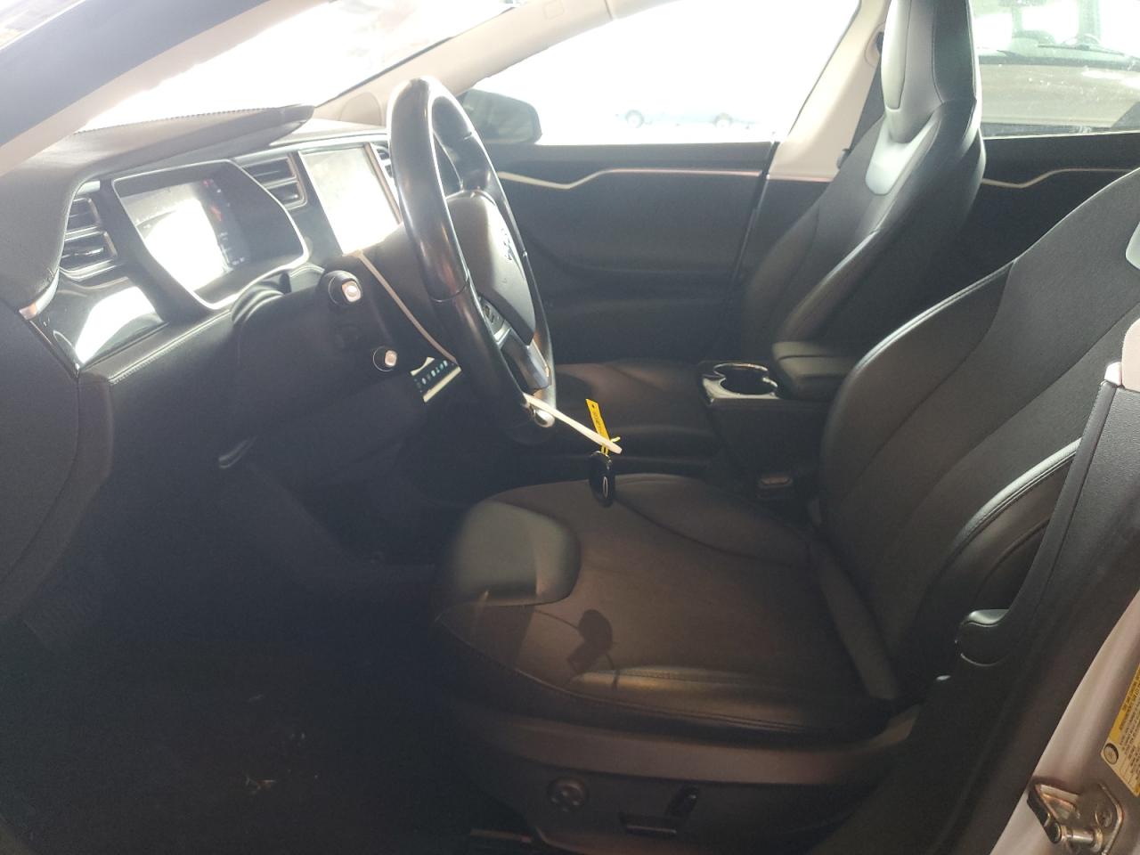 2015 Tesla Model S 85D VIN: 5YJSA1H23FFP69278 Lot: 81852435