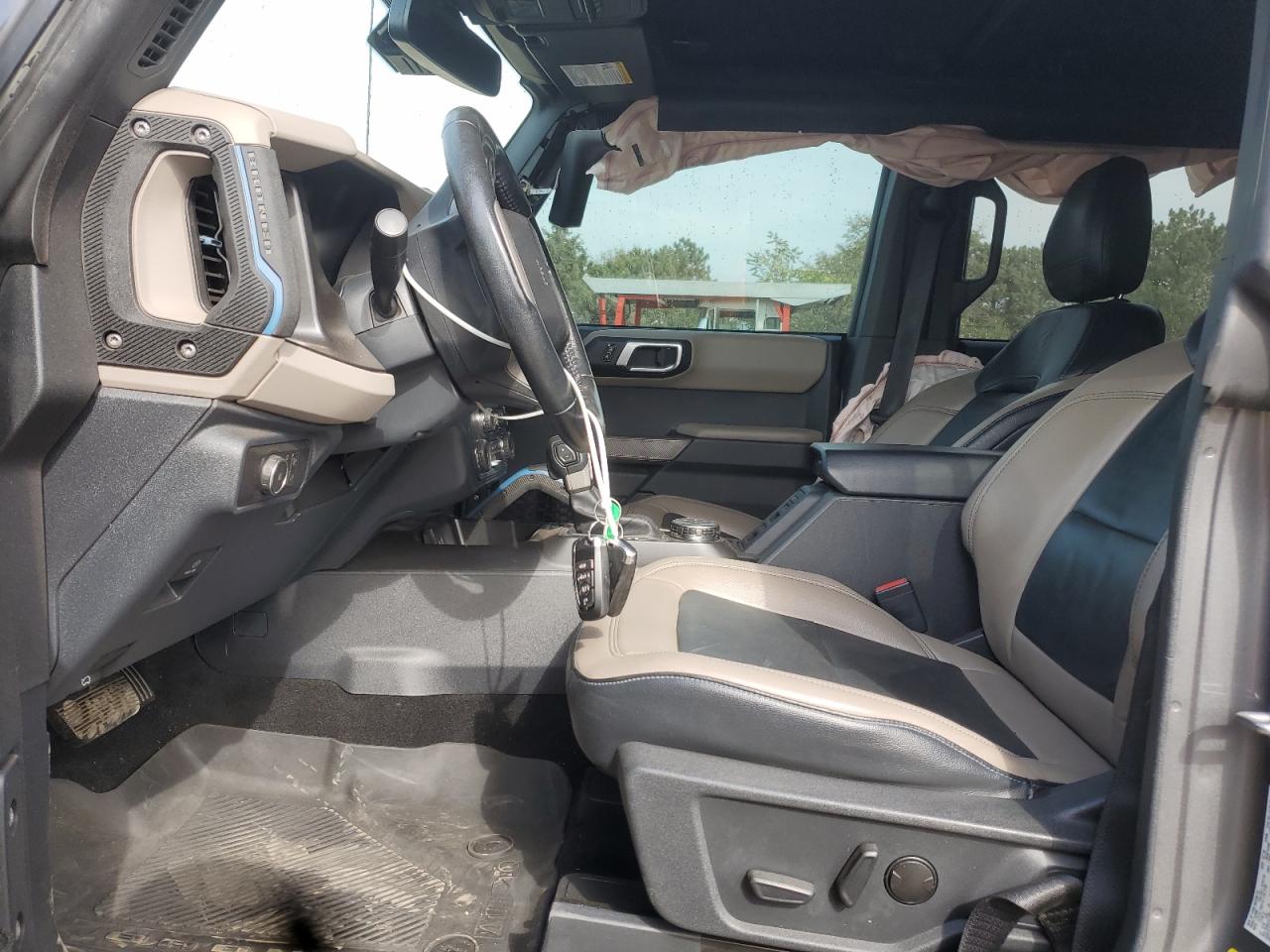 2022 Ford Bronco Base VIN: 1FMEE5DP9NLB53635 Lot: 87214675