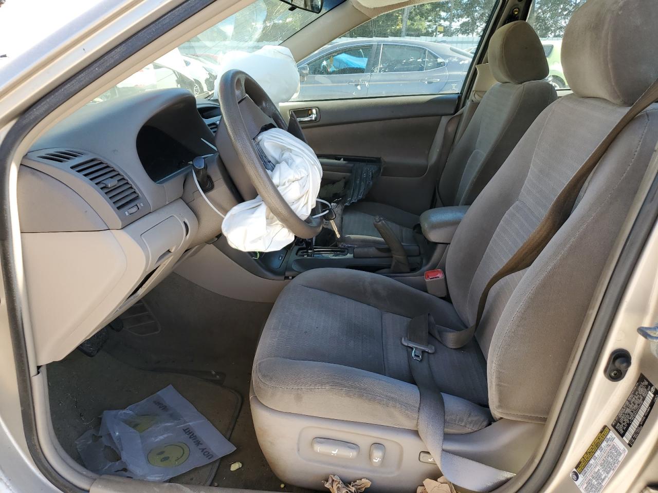 2005 Toyota Camry Le VIN: 4T1BE32KX5U528490 Lot: 81983485