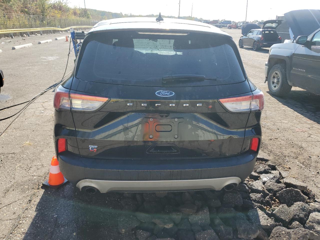 2022 Ford Escape S VIN: 1FMCU0F65NUA11715 Lot: 86615465