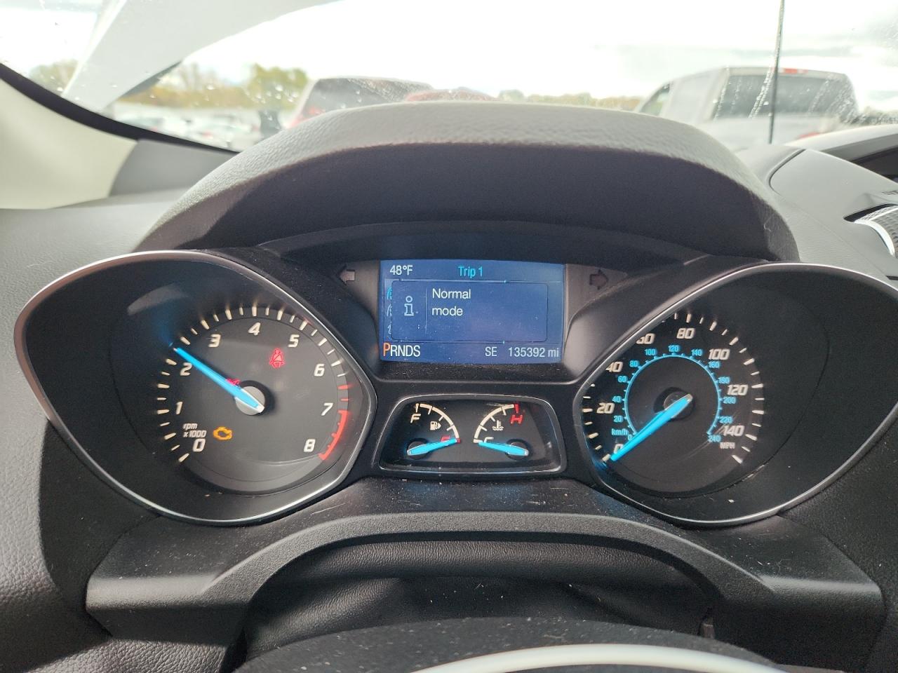 2015 Ford Escape Se VIN: 1FMCU9G9XFUA11322 Lot: 89696505