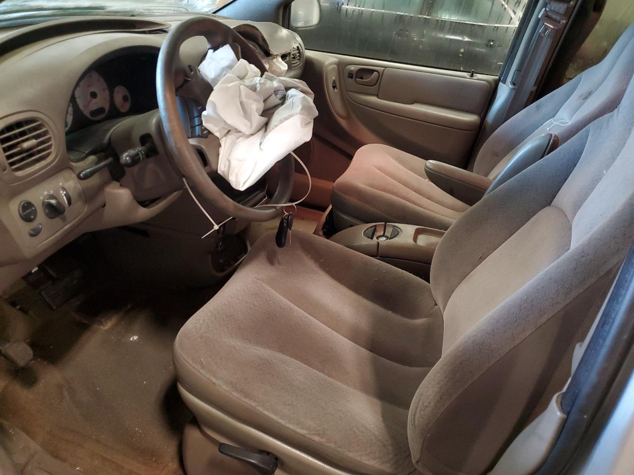 2002 Dodge Grand Caravan El VIN: 1B4GP34392B575475 Lot: 82430855