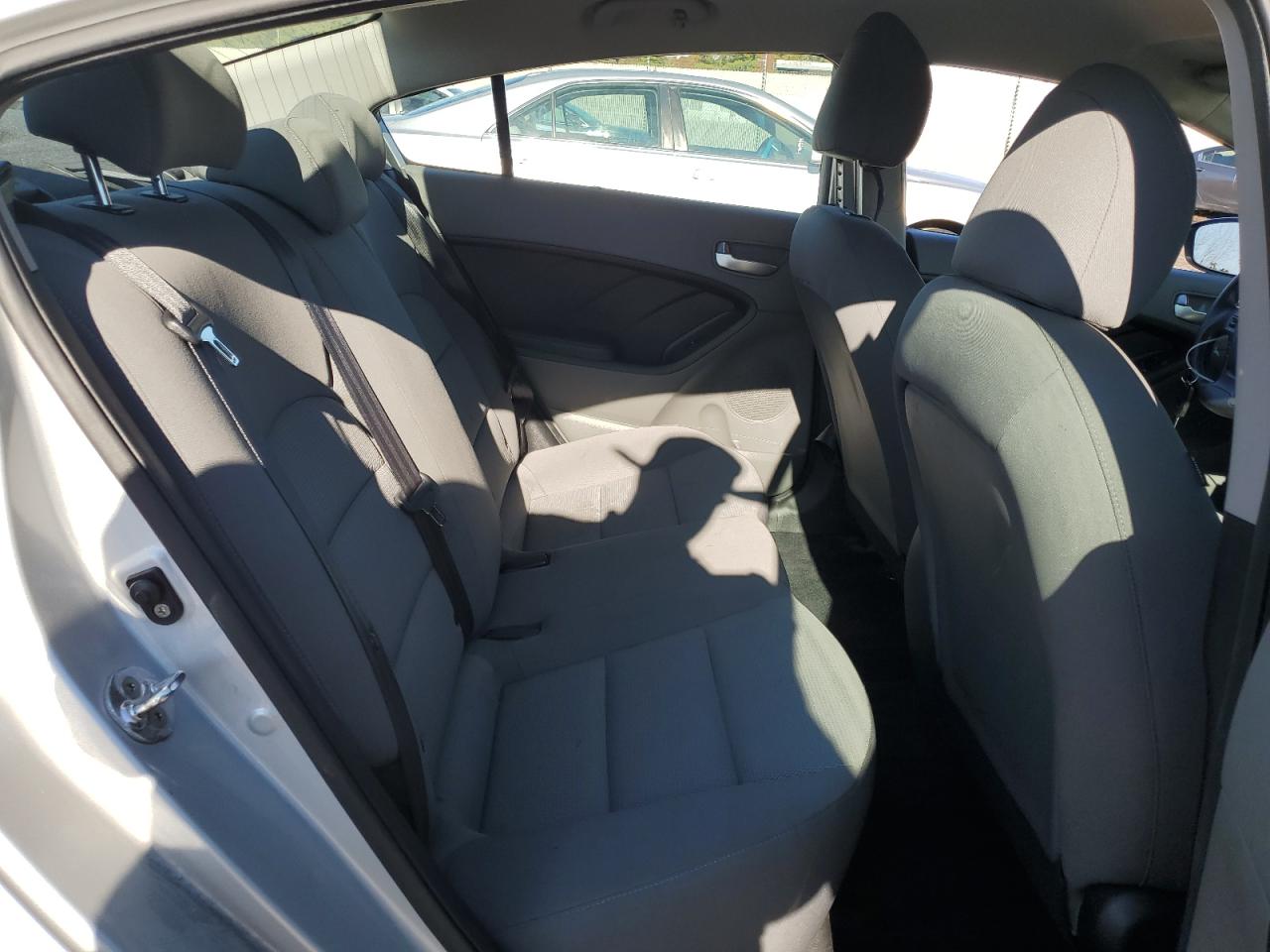 2017 Kia Forte Lx VIN: 3KPFK4A72HE041210 Lot: 82337385