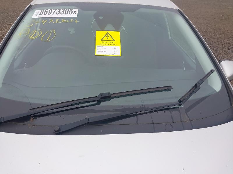 2023 FORD FIESTA TITANIUM TURBO MHE 