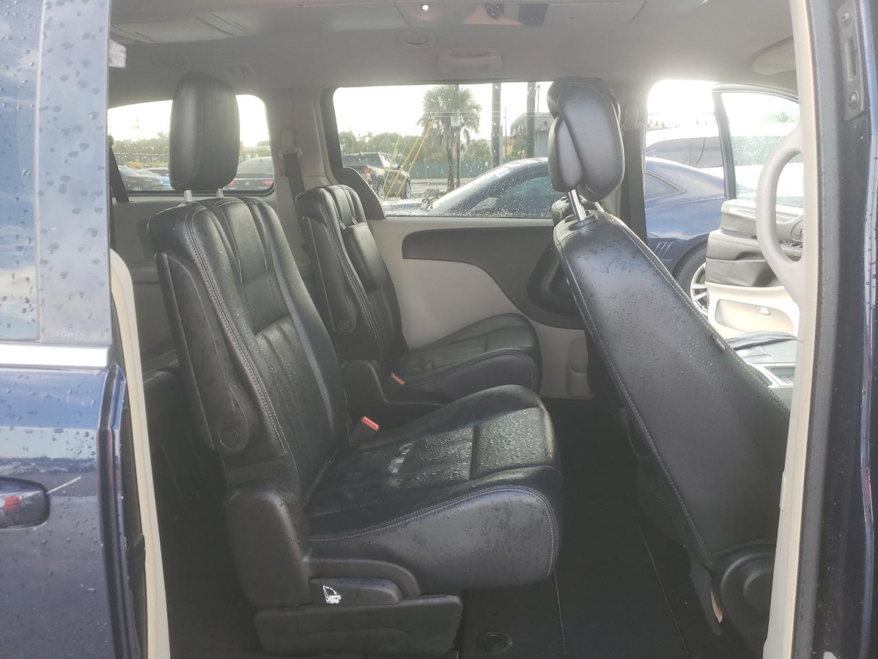 2013 Chrysler Town & Country Touring VIN: 2C4RC1BG7DR769377 Lot: 81969935