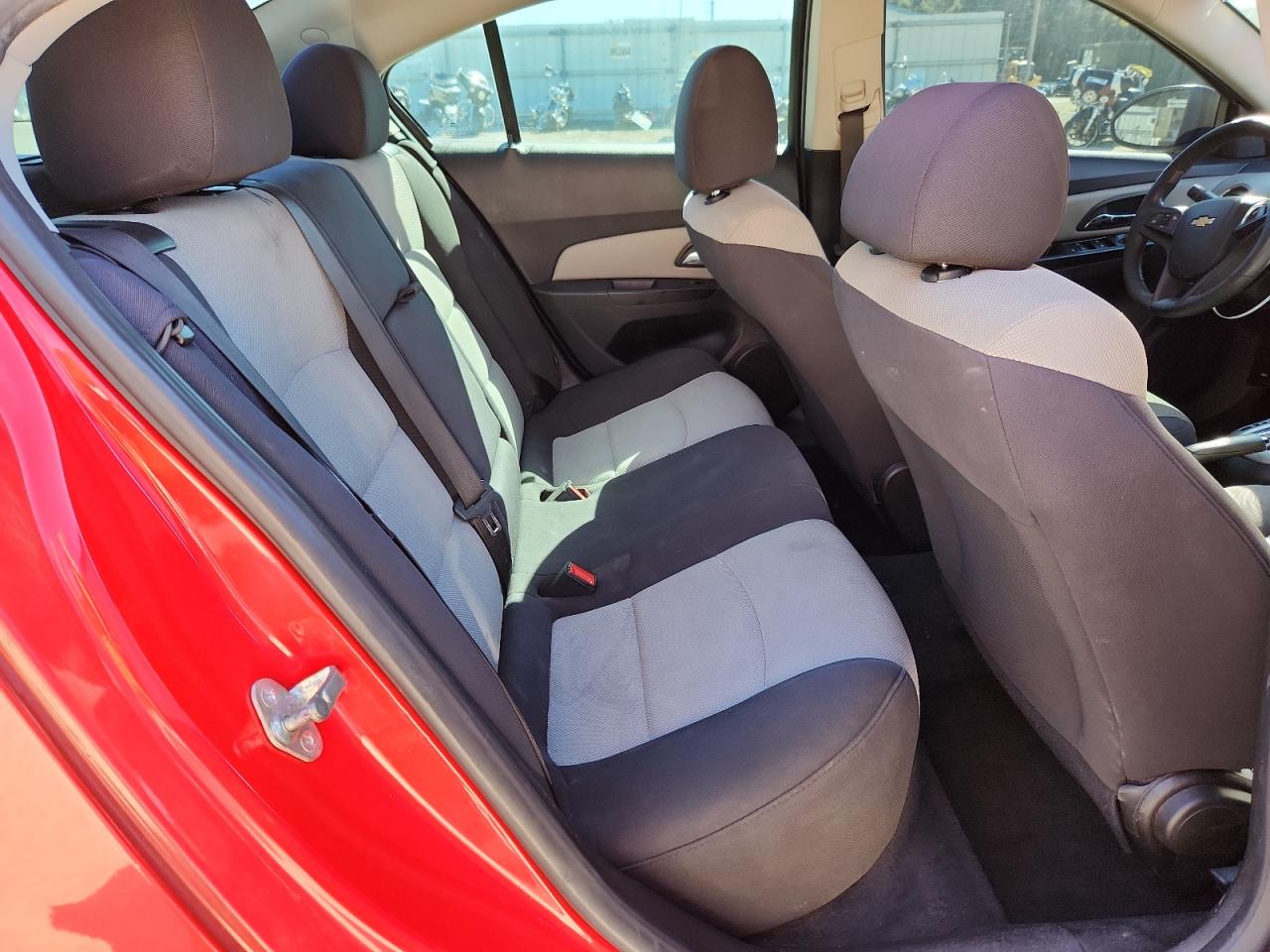 2014 Chevrolet Cruze Ls VIN: 1G1PA5SH2E7142823 Lot: 89671285