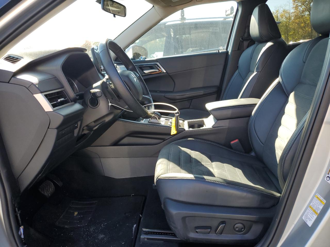 2024 Mitsubishi Outlander Se VIN: JA4J4VA84RZ049361 Lot: 85327525