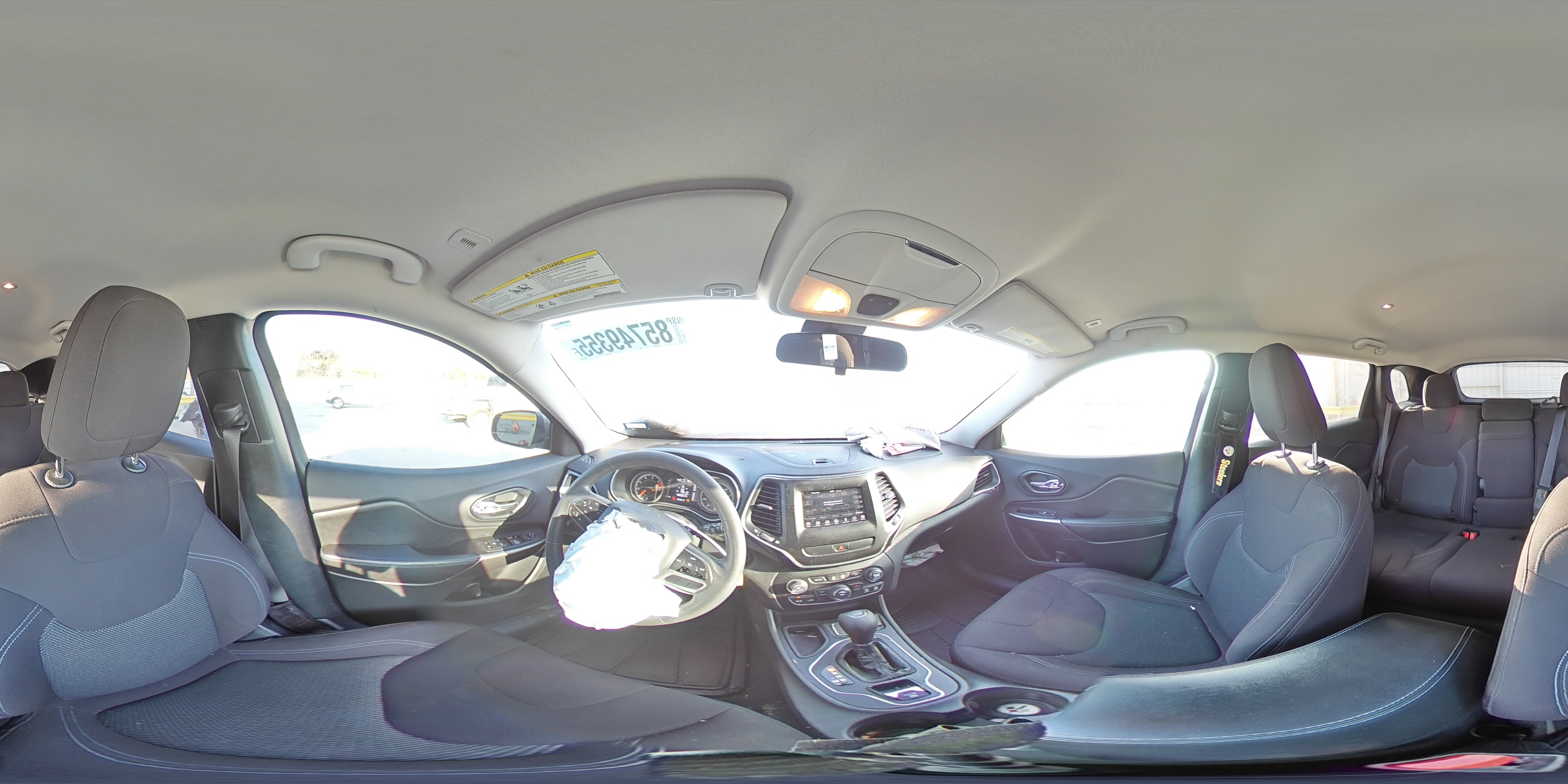 2019 Jeep Cherokee Latitude VIN: 1C4PJLCB7KD388155 Lot: 85749355