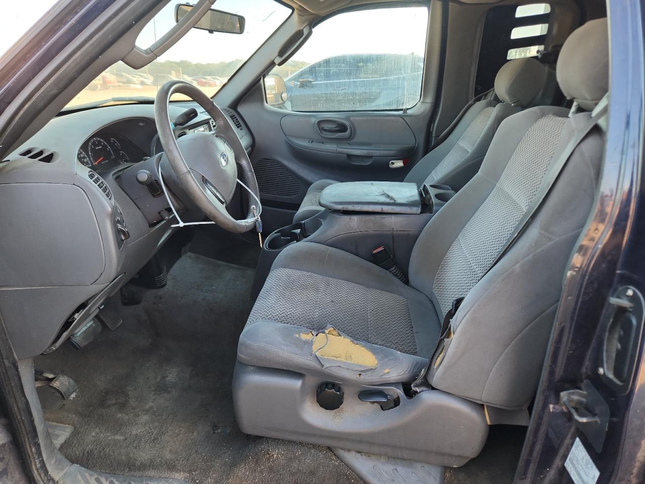 2003 Ford F150 VIN: 2FTRX17253CA06180 Lot: 86239945