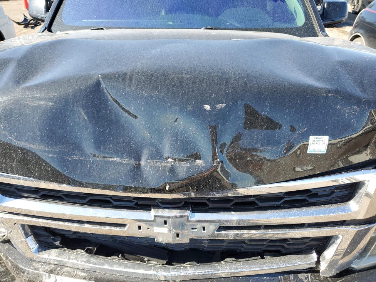 2018 Chevrolet Suburban K1500 Lt VIN: 1GNSKHKC8JR175576 Lot: 84744195