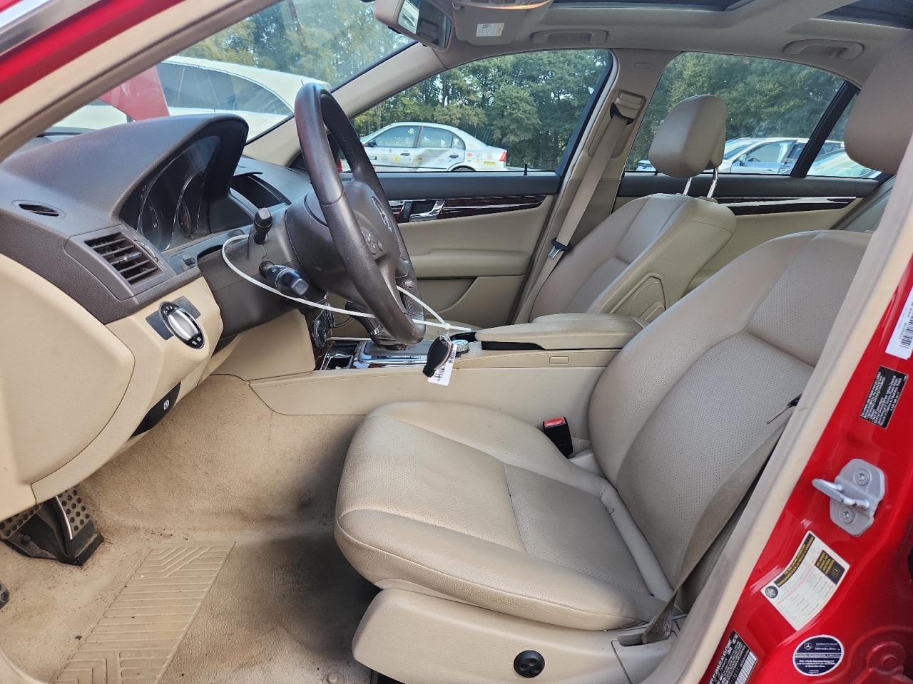 2010 Mercedes-Benz C 300 VIN: WDDGF5EB7AR115511 Lot: 85854835