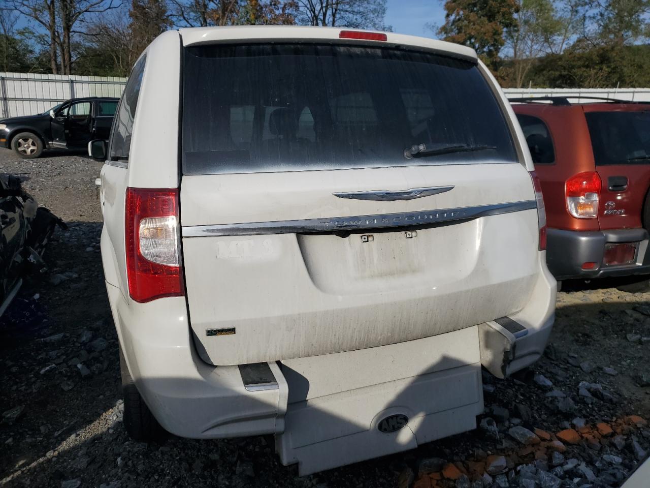 2014 Chrysler Town & Country Touring VIN: 2C4RC1BG4ER216476 Lot: 84546835