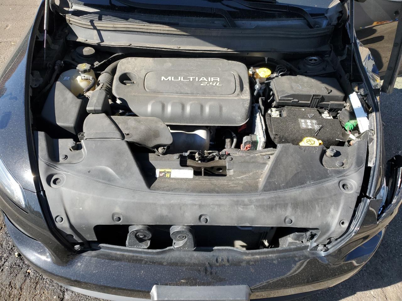 2017 Jeep Cherokee Latitude VIN: 1C4PJMCBXHD220542 Lot: 89563125