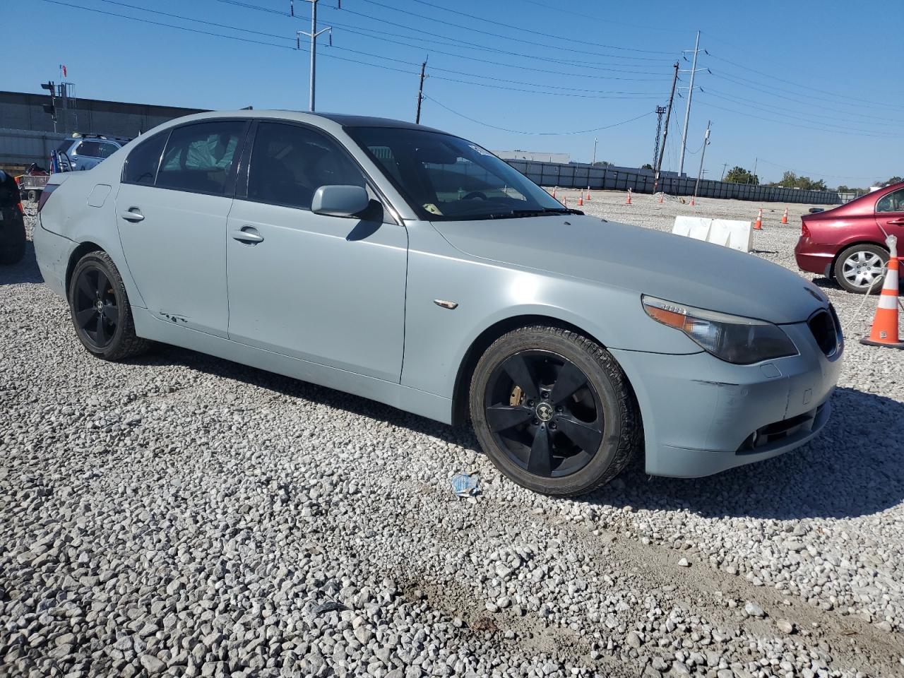 Фото: WBANF73567CU28262