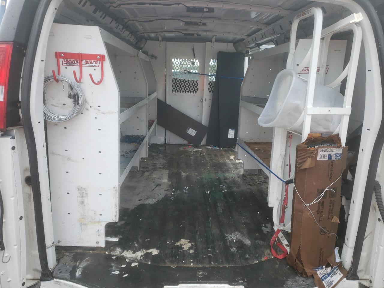 2021 GMC Savana G2500 VIN: 1GTW7AFPXM1204062 Lot: 84635645