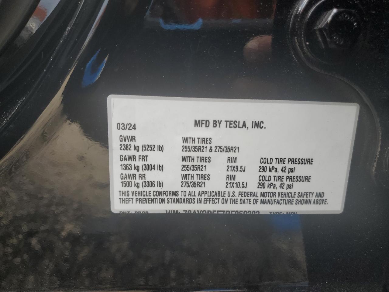 2024 Tesla Model Y VIN: 7SAYGDEF7RF059292 Lot: 85135115