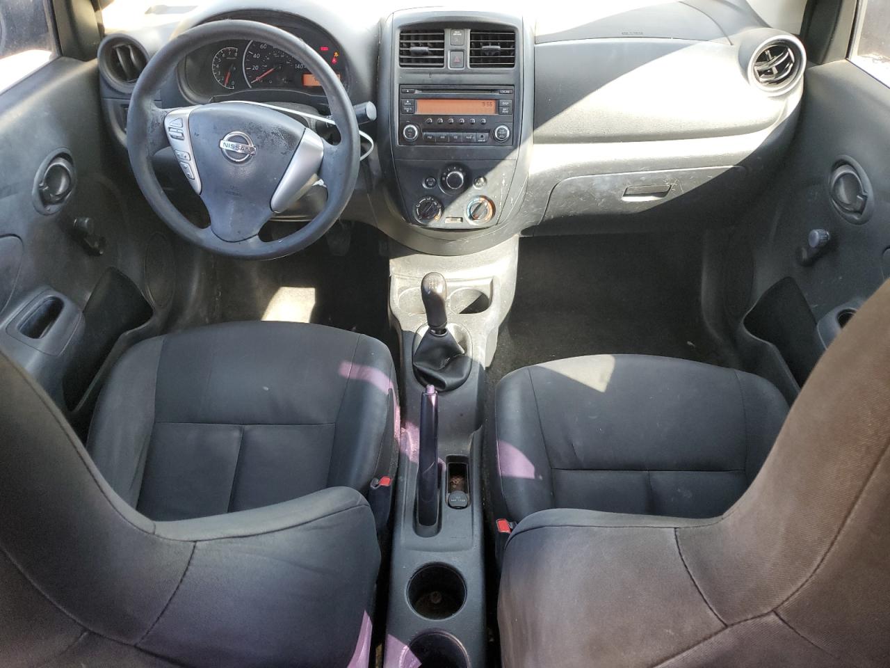 2016 Nissan Versa S VIN: 3N1CN7AP8GL881159 Lot: 84986535