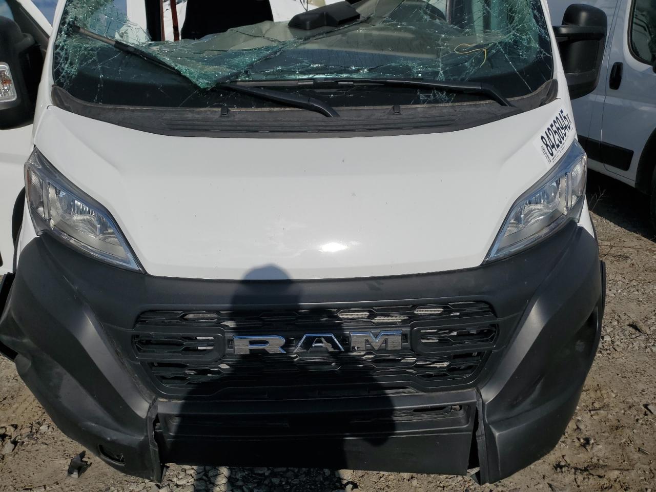 2025 Ram Promaster 2500 2500 High VIN: 3C6LRVDG5SE552246 Lot: 84256945