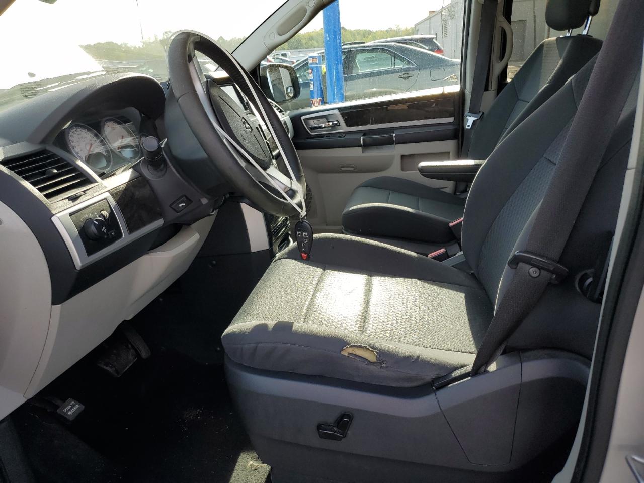 2010 Dodge Grand Caravan Sxt VIN: 2D4RN5D19AR317214 Lot: 84875345