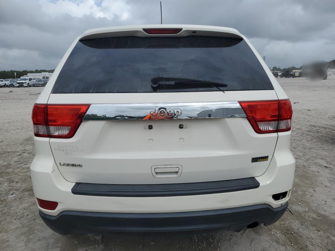 2012 Jeep Grand Cherokee Laredo VIN: 1C4RJEAG3CC327590 Lot: 86103225